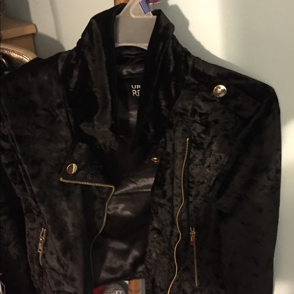 Spring jacket - Picture 3 of 3